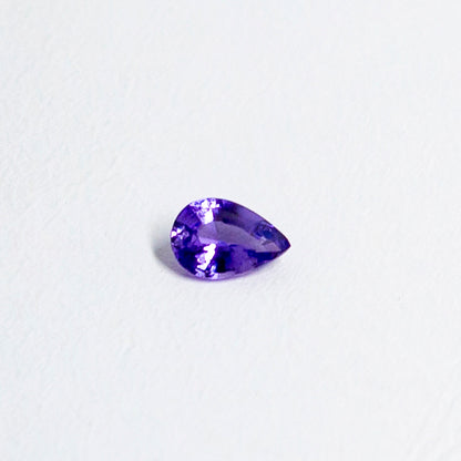天然ラベンダーサファイア 0.430ct〈非加熱〉 ルース｜J.C.BAR