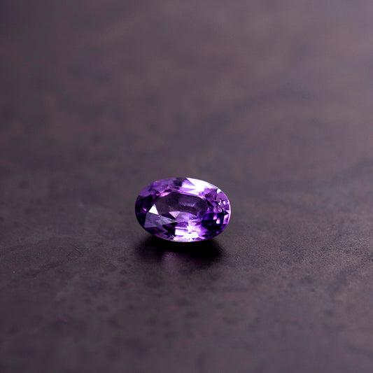 天然ラベンダーサファイア 0.640ct〈非加熱〉 ルース｜J.C.BAR