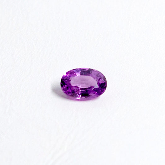 天然ラベンダーサファイア 0.640ct〈非加熱〉 ルース｜J.C.BAR
