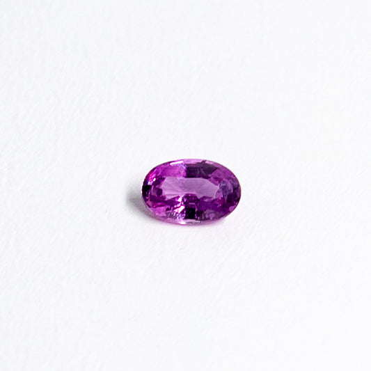 天然ラベンダーサファイア 0.590ct〈非加熱〉 ルース｜J.C.BAR