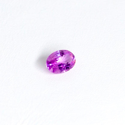 天然ラベンダーサファイア 0.550ct〈非加熱〉 ルース｜J.C.BAR