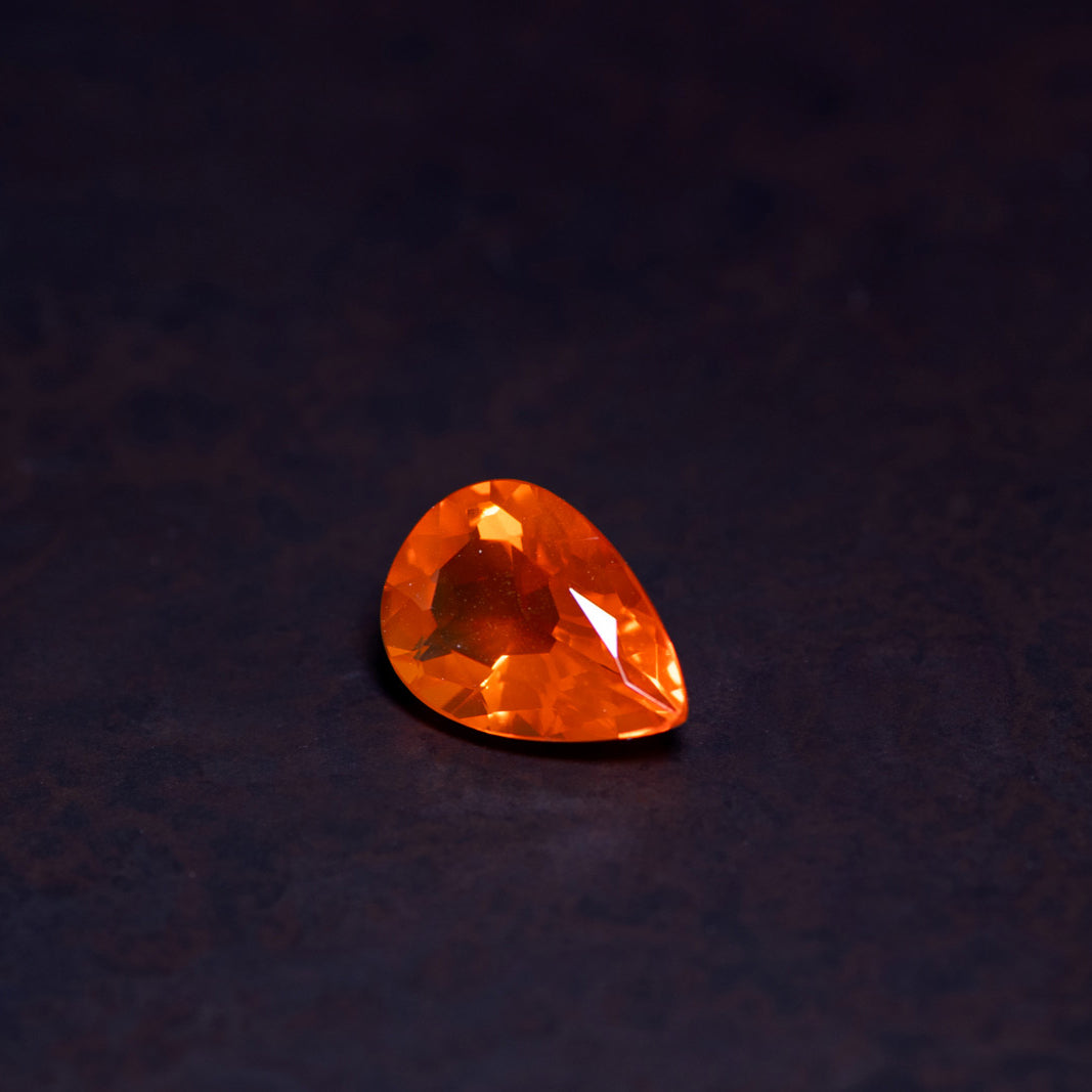 天然ファイアオパール 2.493ct