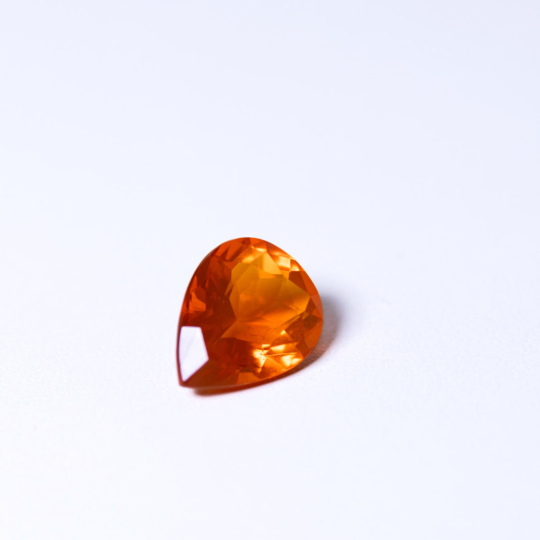 天然ファイアオパール 2.670ct