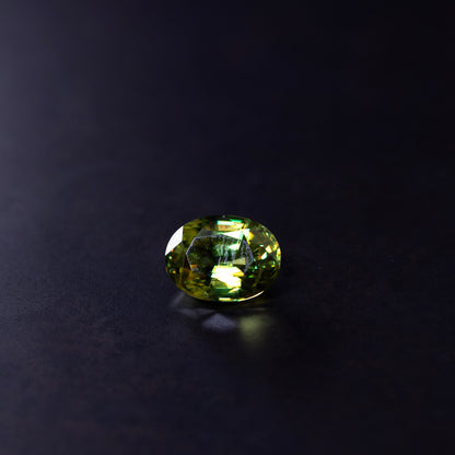 天然スフェーン 4.323ct