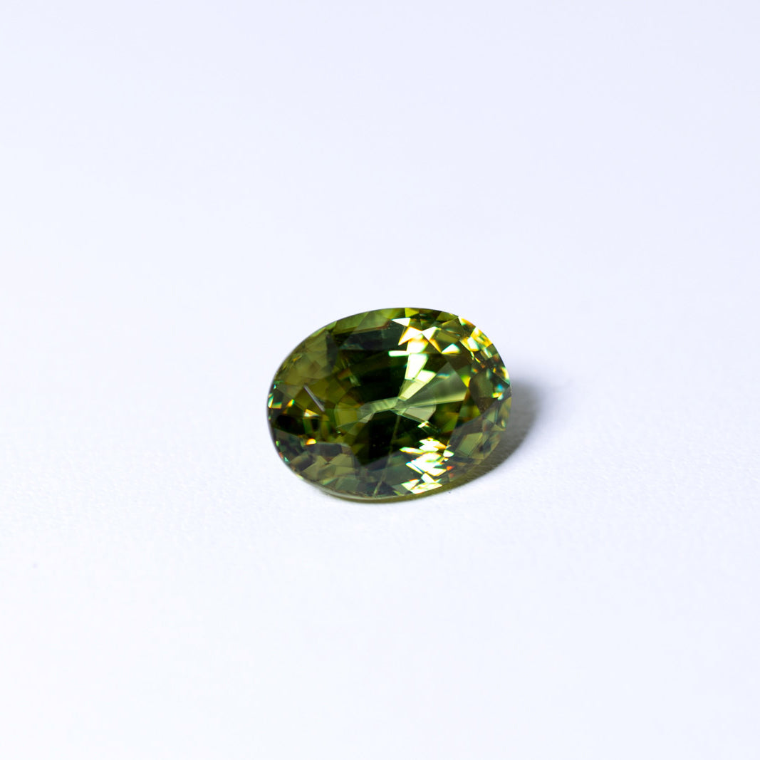天然スフェーン 4.323ct