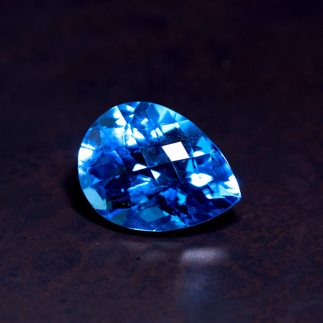 天然ブルートパーズ 21.183ct
