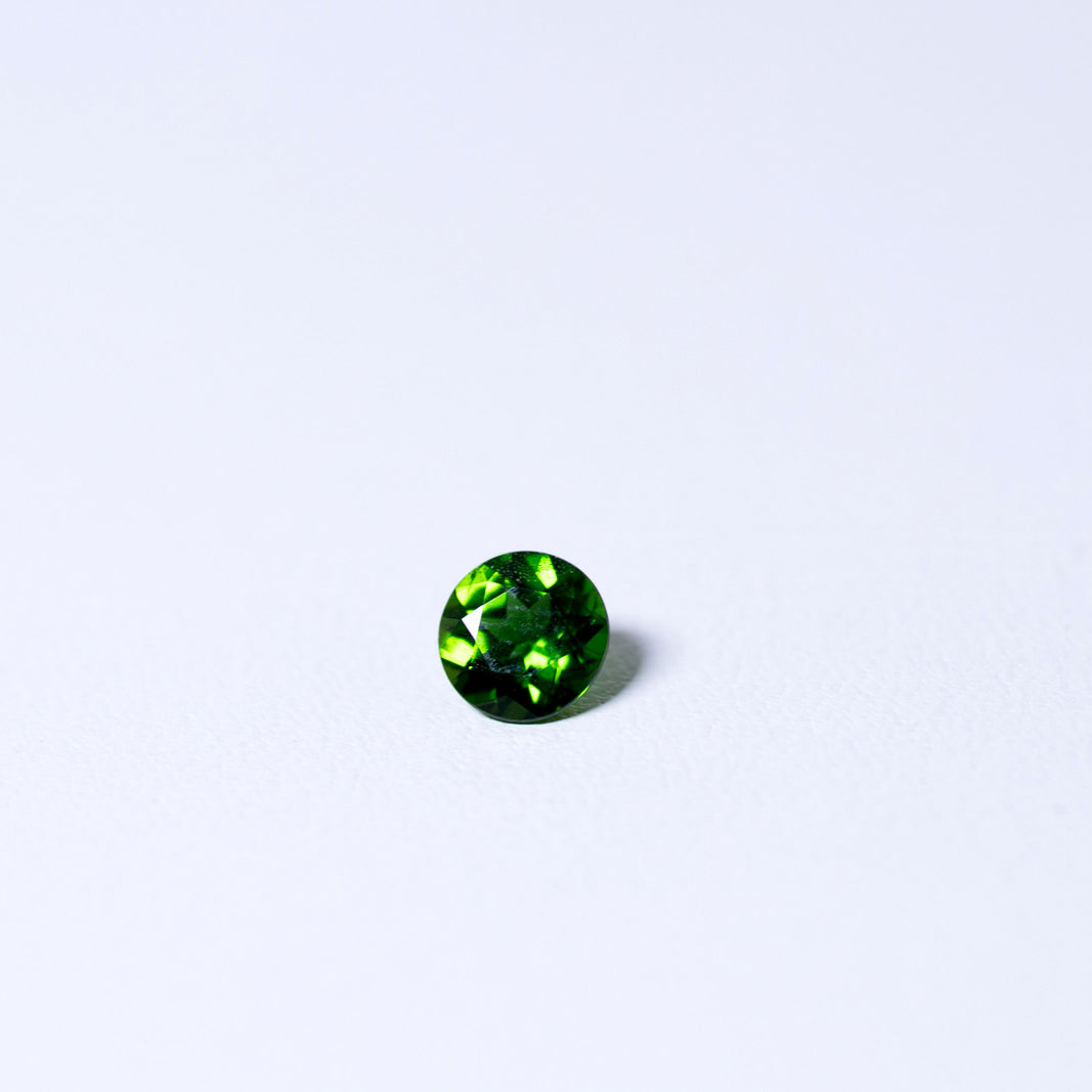 天然クロムダイオプサイド 0.544ct