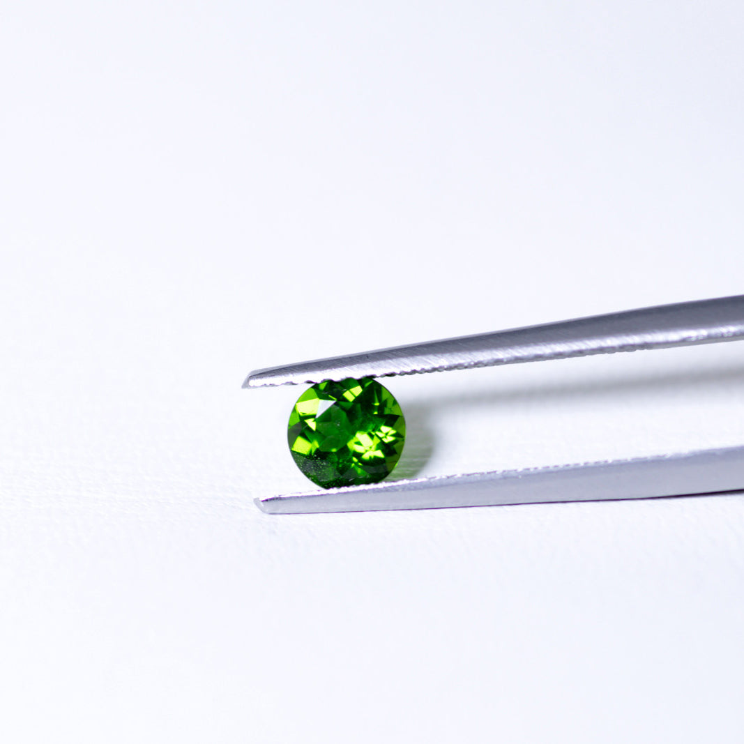 天然クロムダイオプサイド 0.544ct