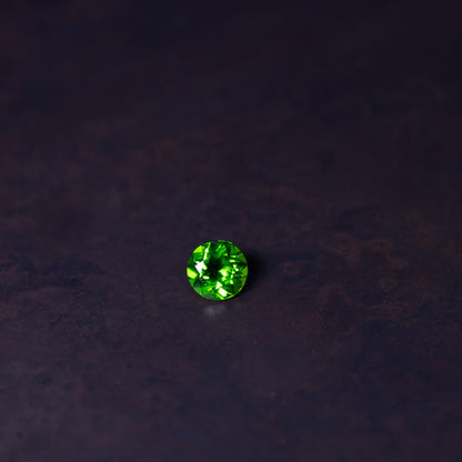 天然クロムダイオプサイド 0.544ct