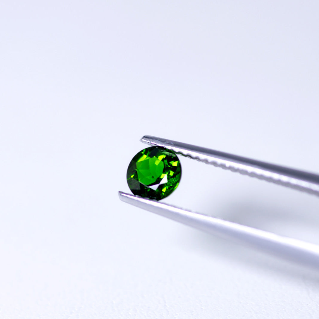 天然クロムダイオプサイド 0.505ct