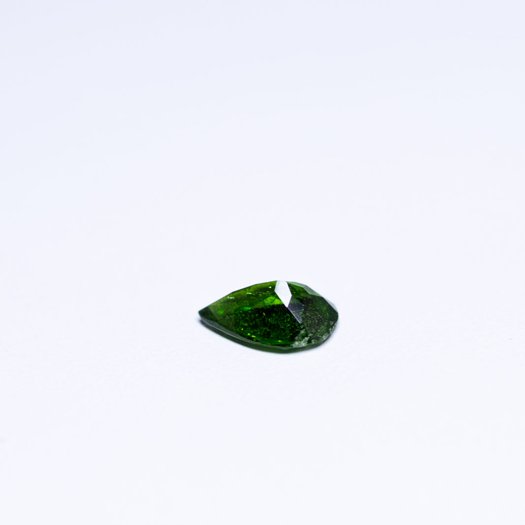 天然クロムダイオプサイド 0.986ct