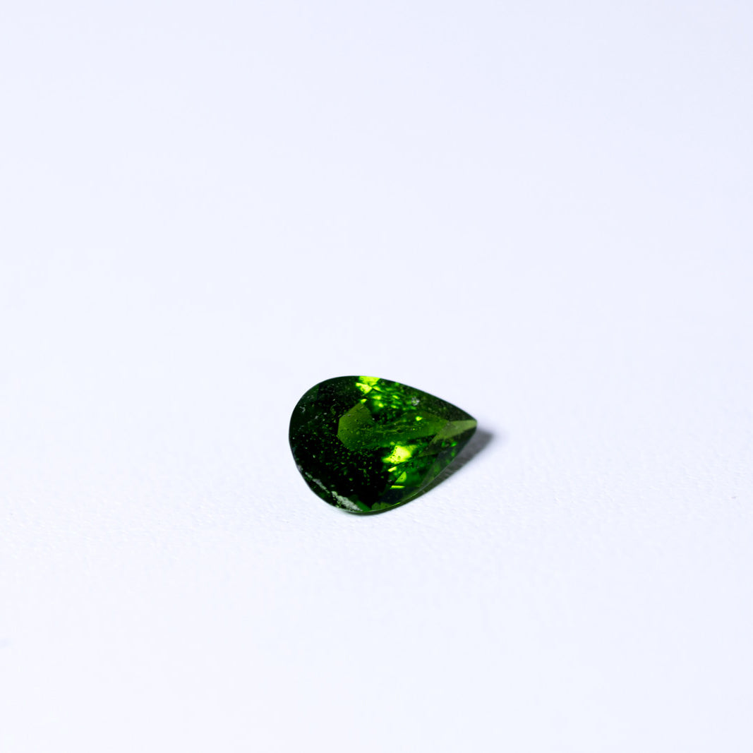天然クロムダイオプサイド 0.986ct