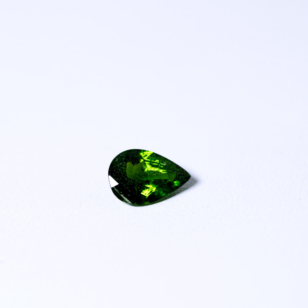 天然クロムダイオプサイド 0.986ct