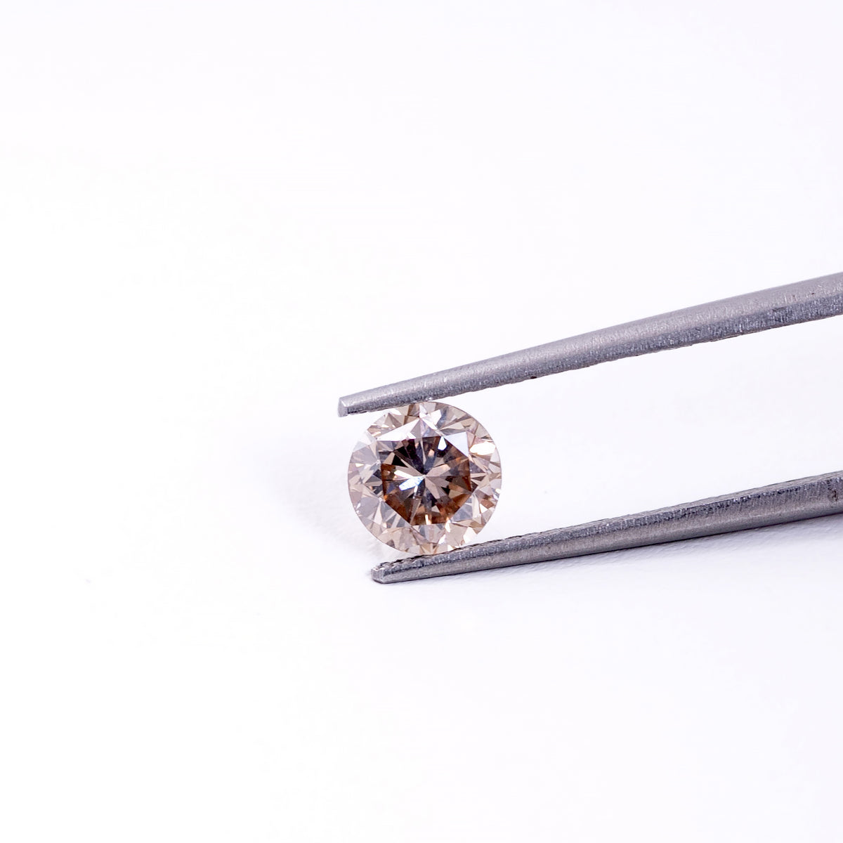 天然ブラウンダイヤモンド 0.983ct｜ファンシーライト・ピンキッシュブラウン