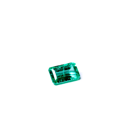 天然エメラルド 0.321ct コロンビア産 ノンオイル・ルース 撮影写真4｜J.C.BAR