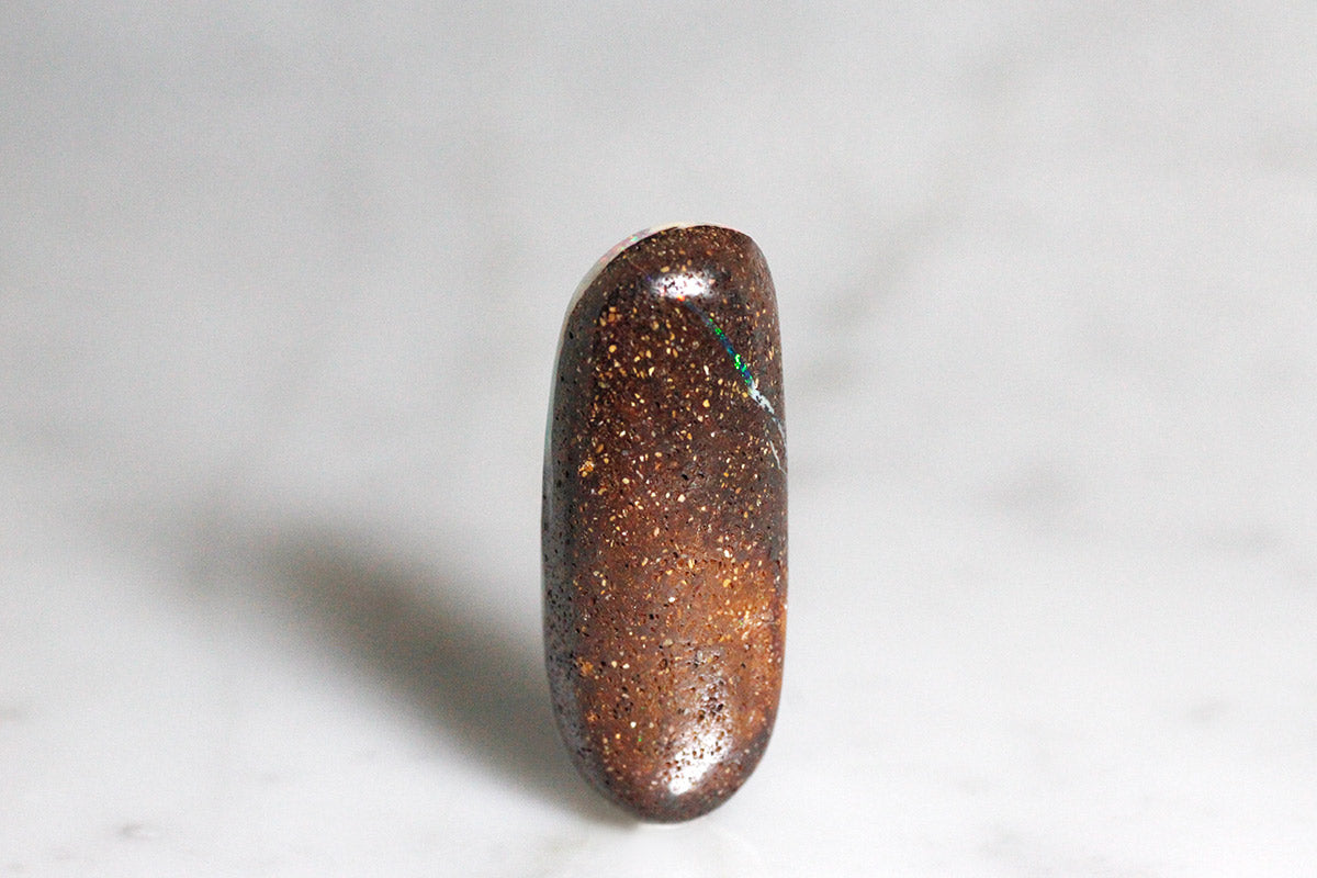 天然ボルダーオパール 17.980ct [ライトニングリッジ産]