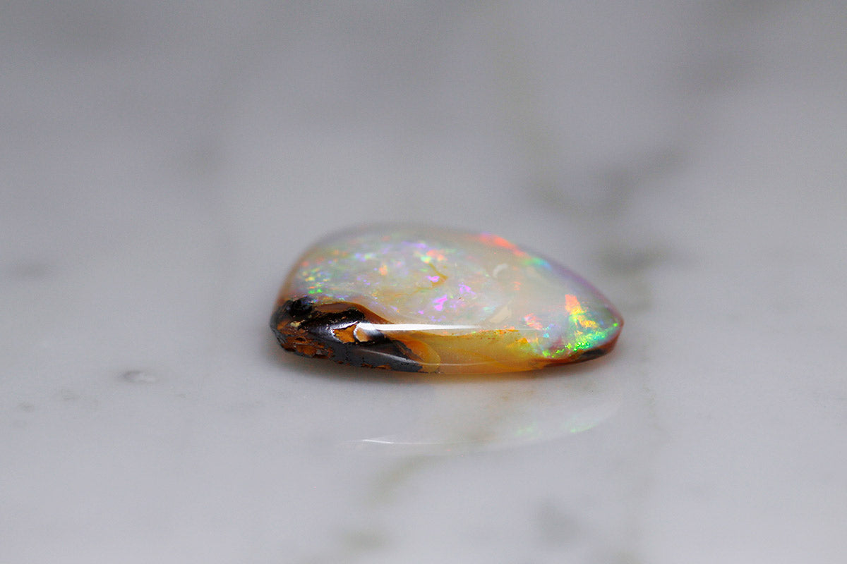 天然ボルダーオパール 8.28ct [オーストラリア産]