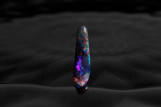天然ボルダーオパール 3.89ct