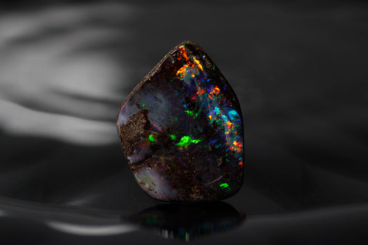 天然ボルダーオパール 25.62ct [オーストラリア産]