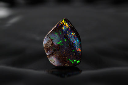 天然ボルダーオパール 25.62ct [オーストラリア産]