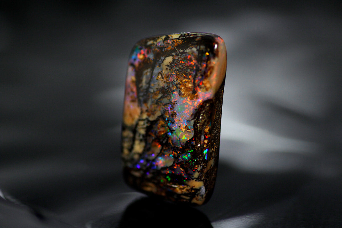天然ボルダーオパール 25.72ct [オーストラリア産 ]