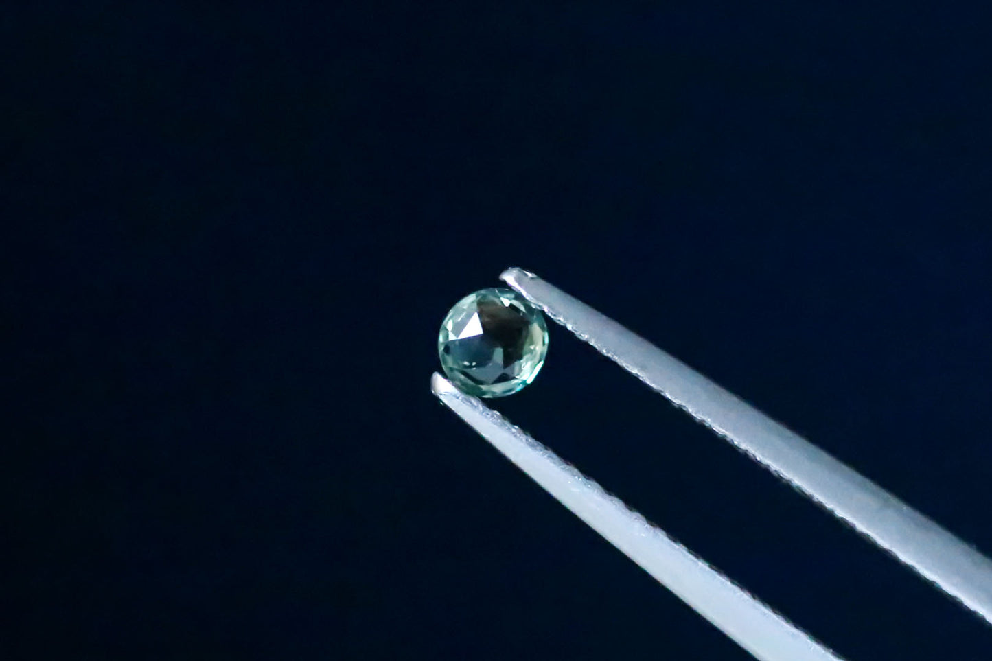 天然アレキサンドライト 希少なローズカット 0.178ct