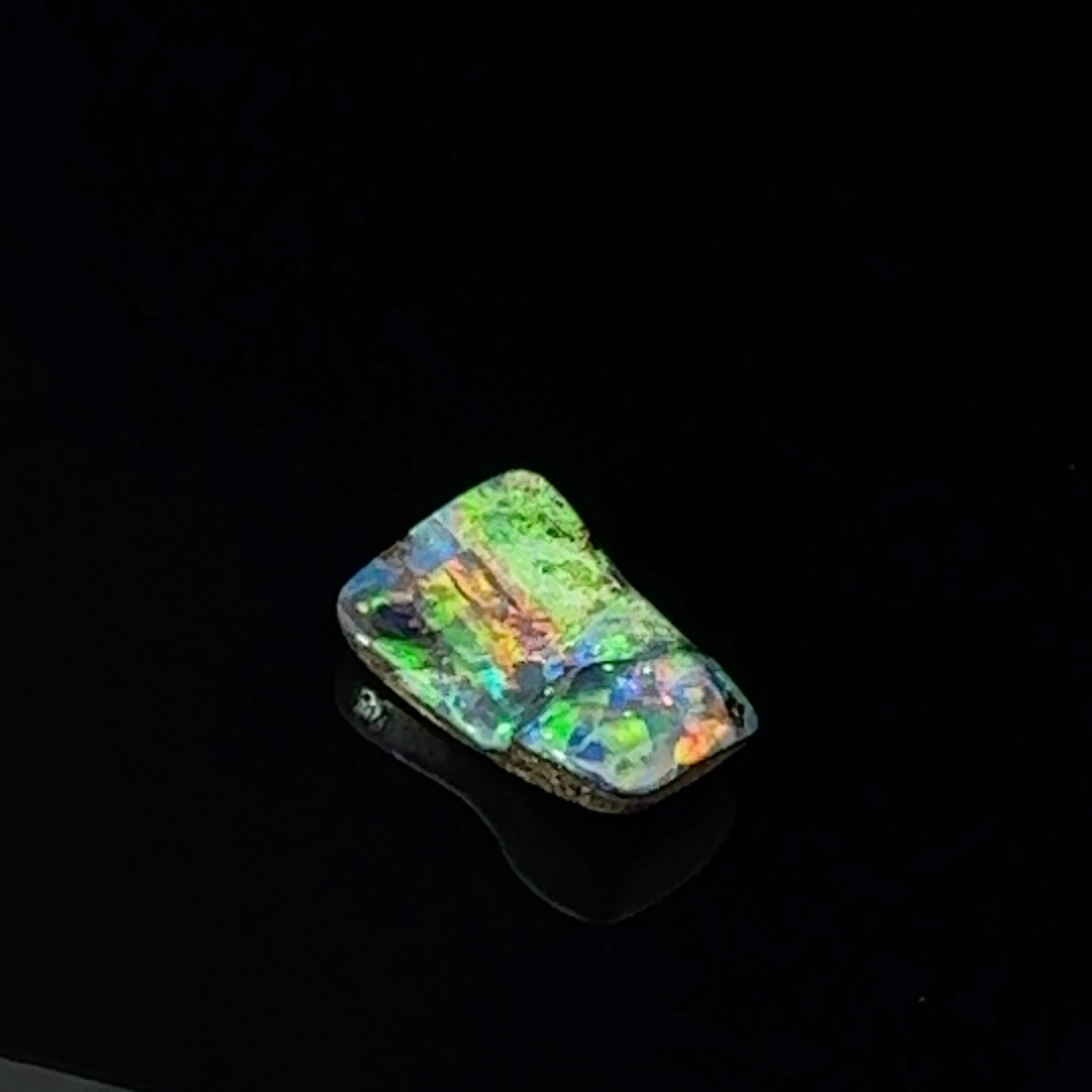 天然ボルダーオパール 9.55ct