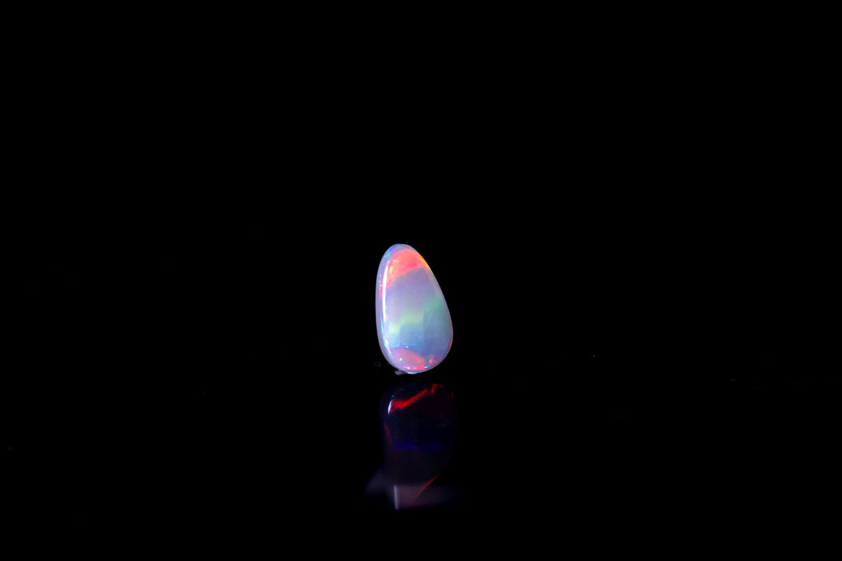 天然オパール 0.790ct〈セミブラック〉｜品番1073825｜画像6