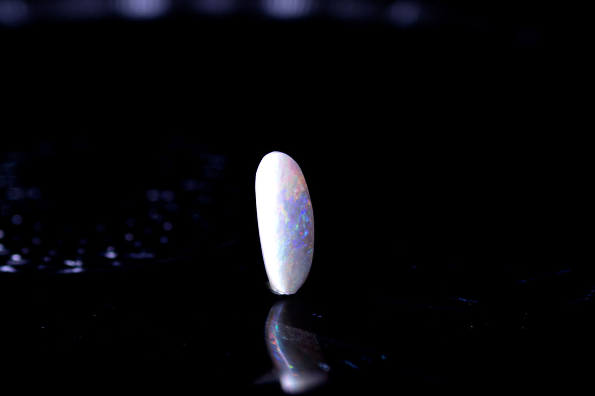 天然オパール 4.530ct〈セミブラック〉｜品番1073826｜画像3