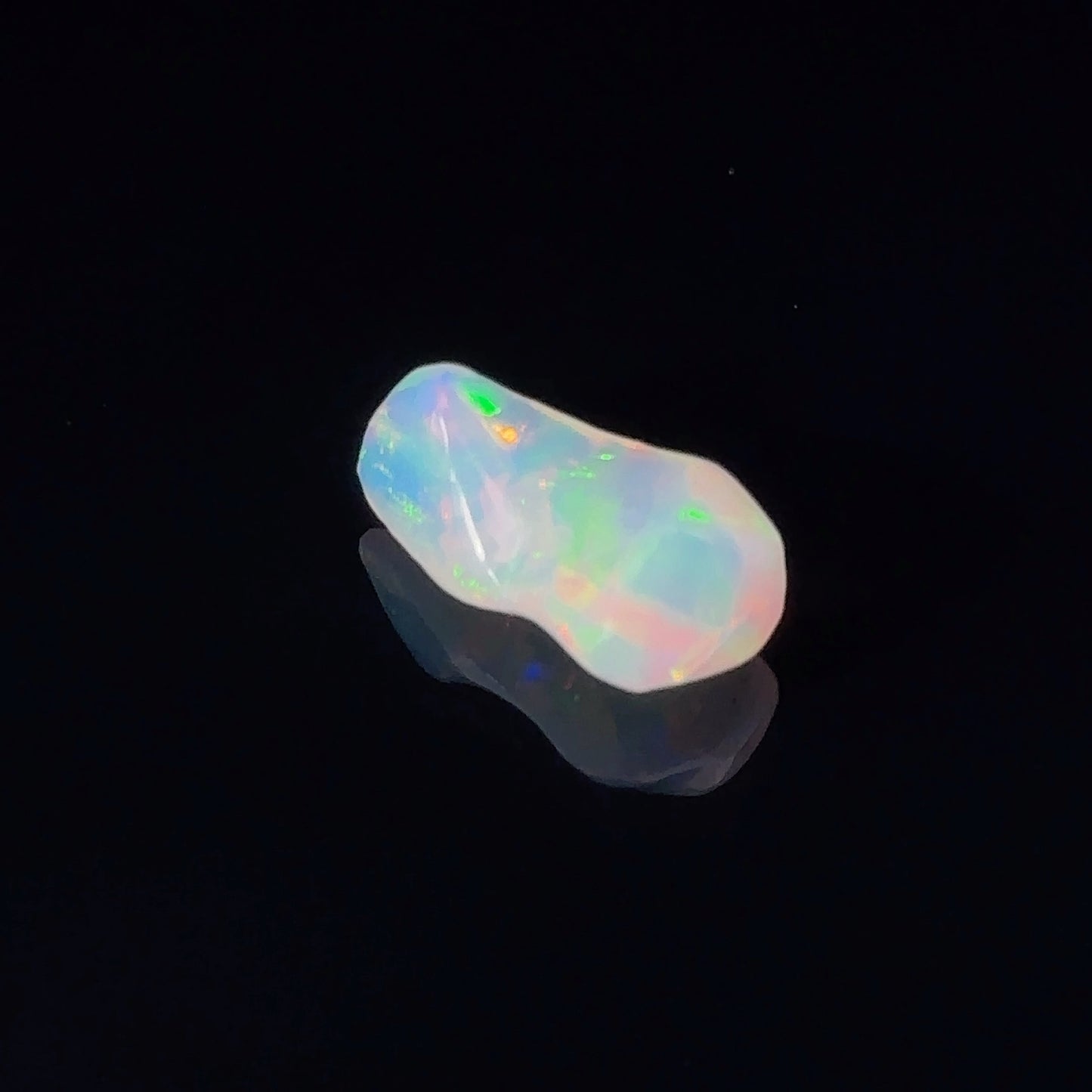 天然エチオピアオパール 3.01ct