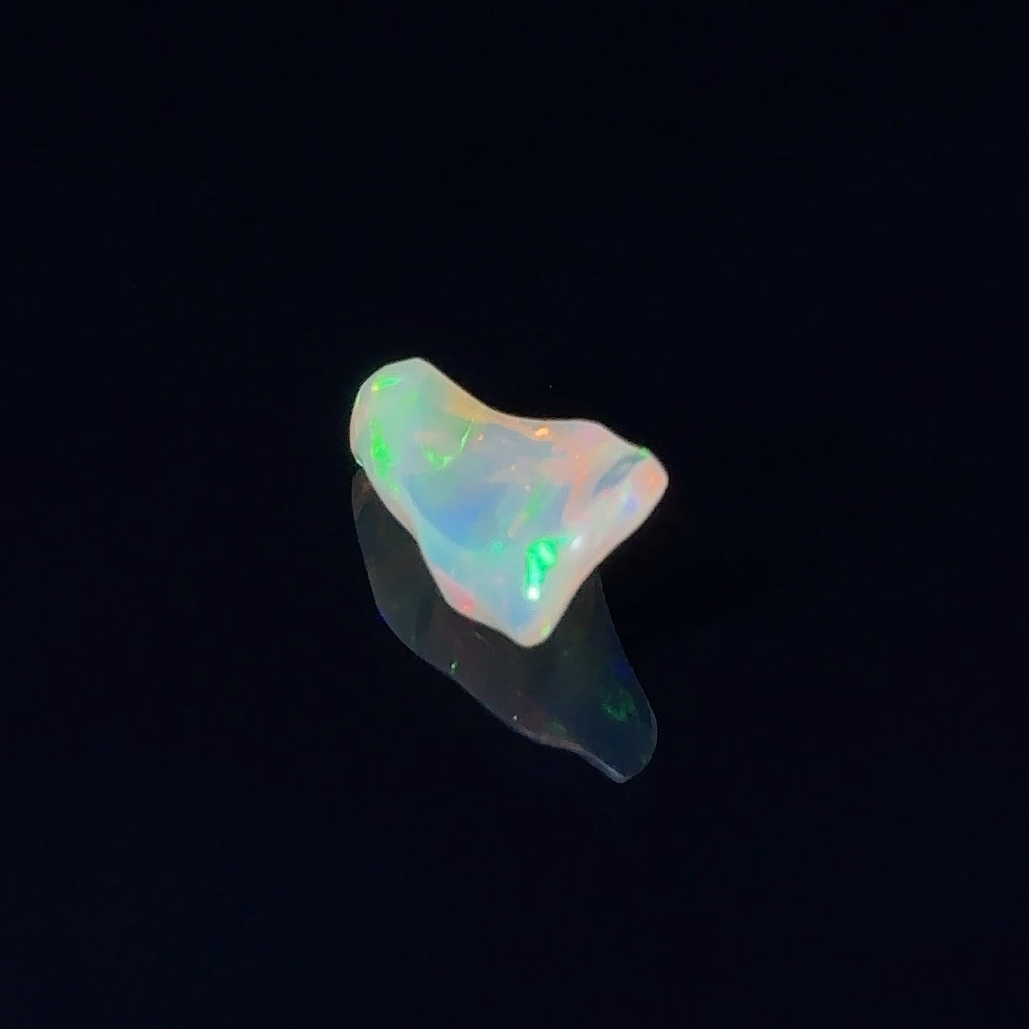 天然エチオピアオパール 1.85ct