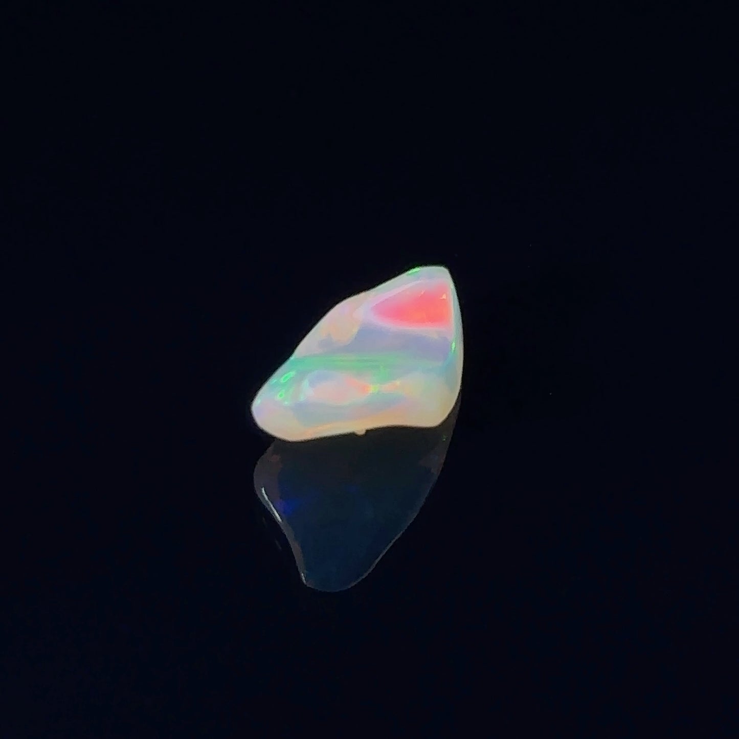 天然エチオピアオパール 1.85ct