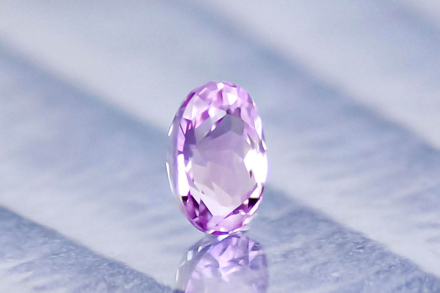 天然ピンクゾイサイト 0.949ct [タンザニア産]