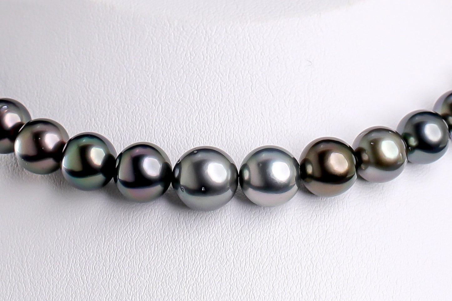 タヒチパール（黒蝶真珠）ネックレス 8.0-10.8mm