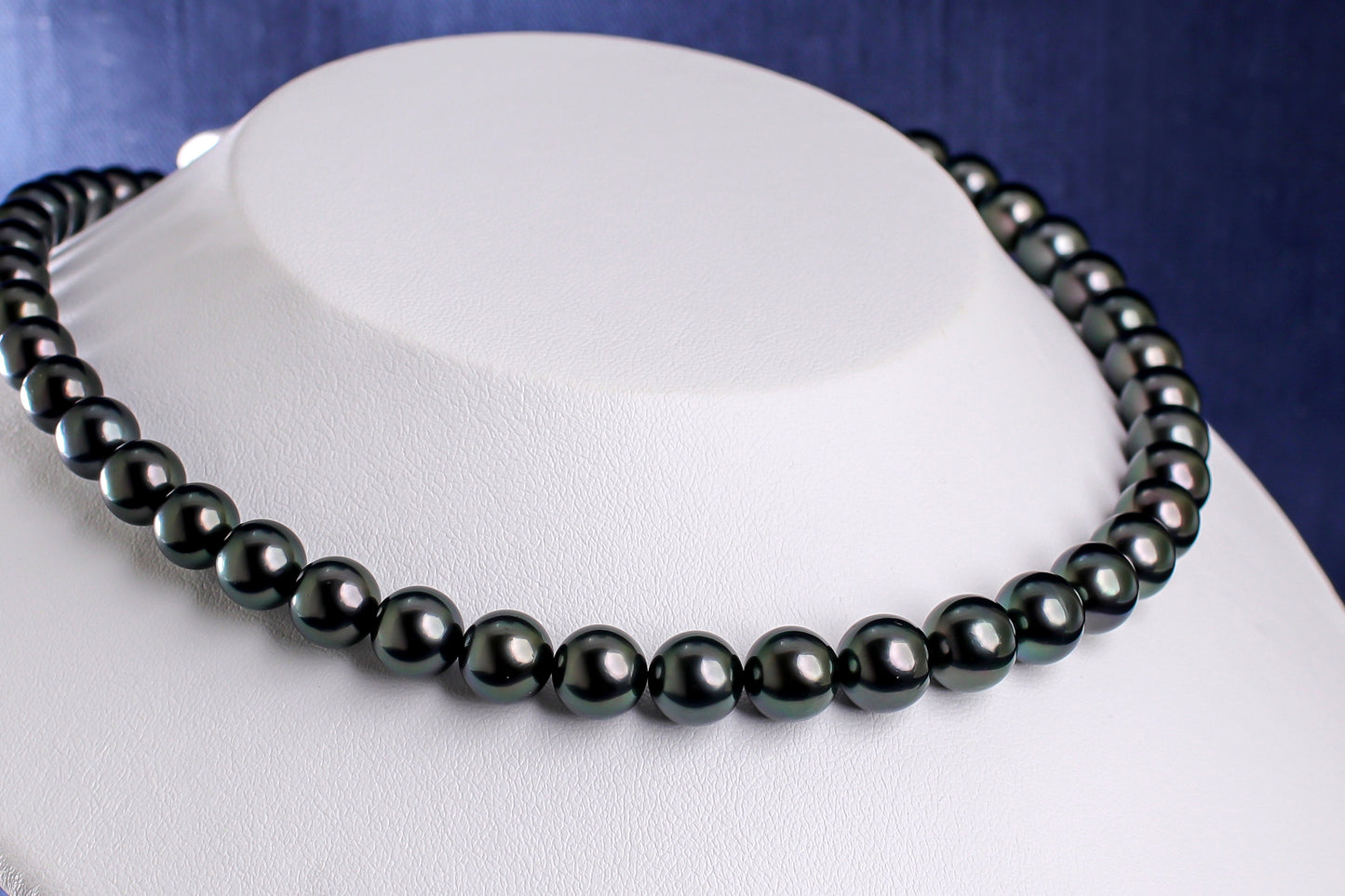 タヒチパール（黒蝶真珠）ネックレス 7.9-10.0mm