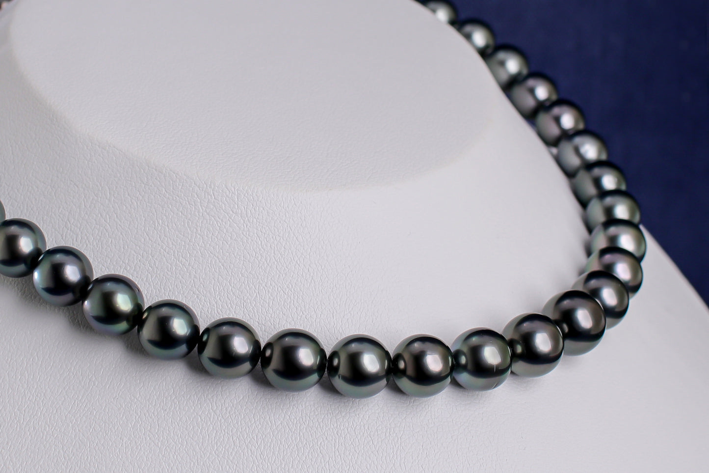 タヒチパール（黒蝶真珠）ネックレス 7.7-10.6mm