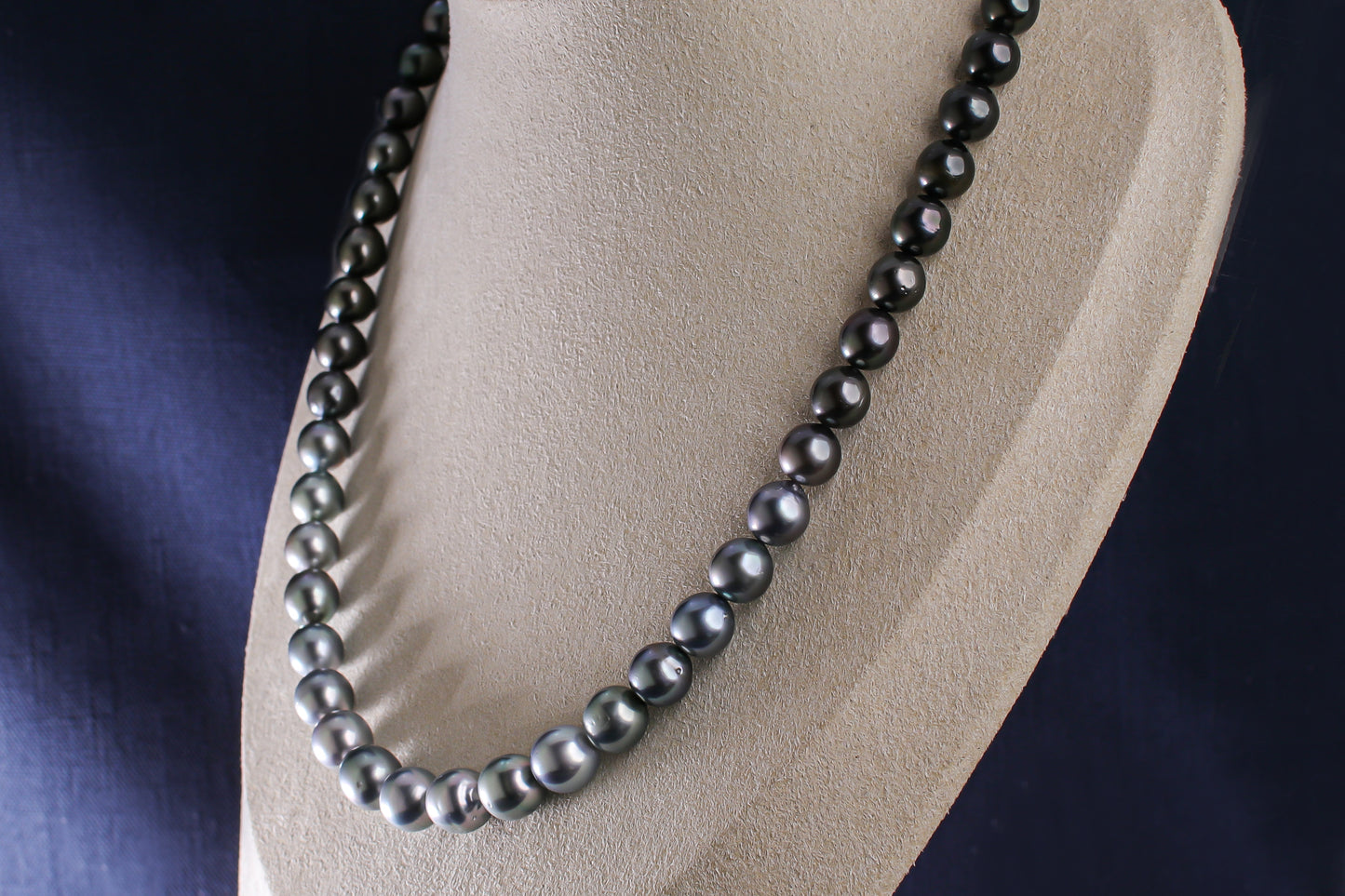 タヒチパール（黒蝶真珠）ネックレス 8.0-10.0mm